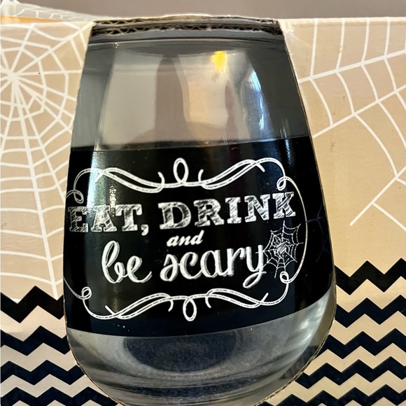 Halloween Stemless Glasses Set of 4 New in Original Box - Picture 3 of 8